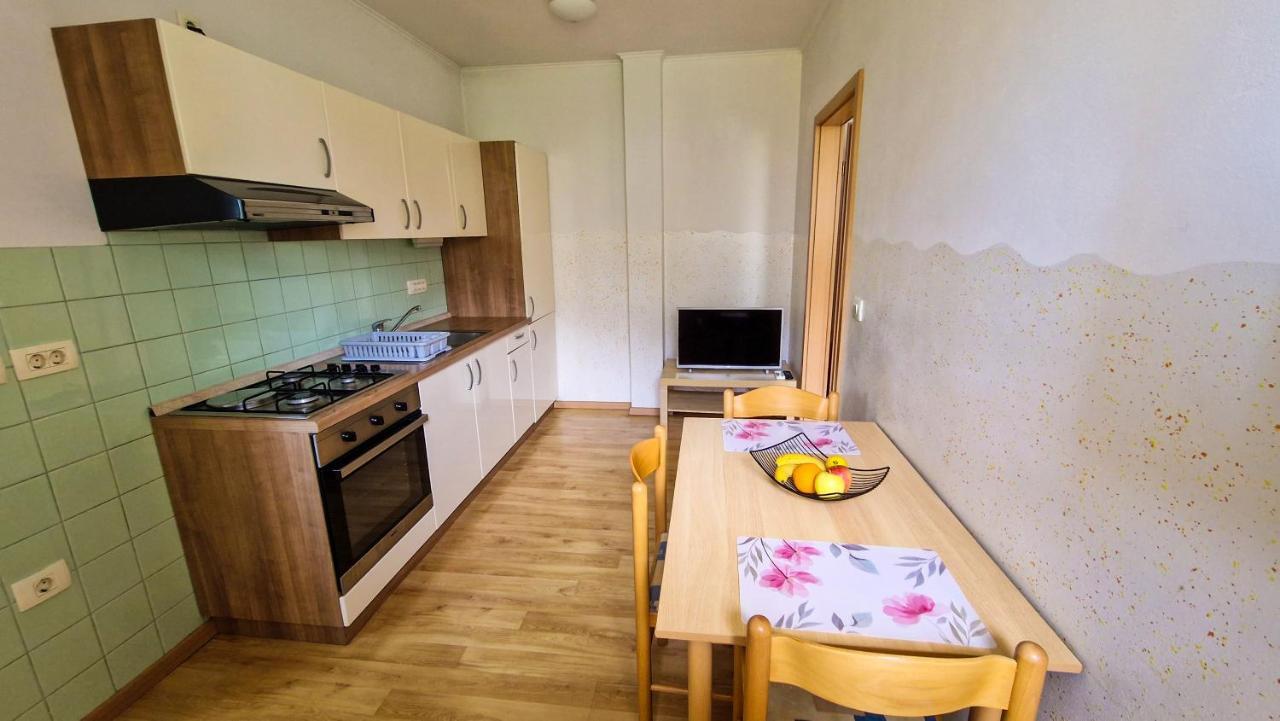 Apartments Dani إيزولا المظهر الخارجي الصورة